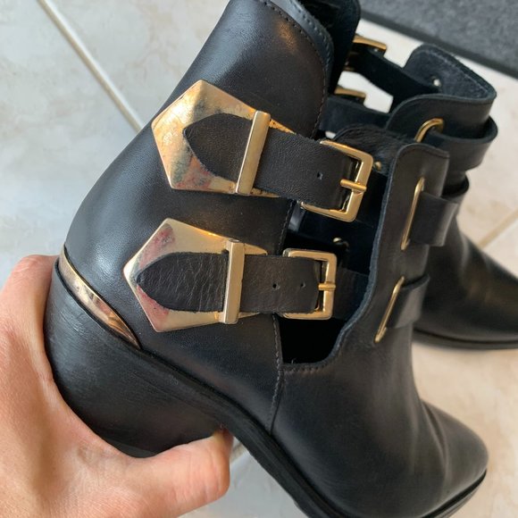 SANDRO DOUBLE BUCKLE ANKLE BOOTS BLACK LEATHER SIZE 37 - Picture 2 of 5
